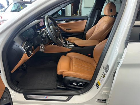 Used 2022 BMW 530i xDrive w/ Executive Package image 22