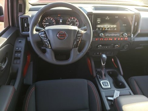 New 2026 Nissan Frontier PRO-4X image 17