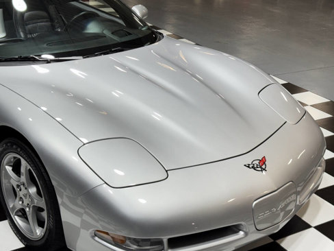 Used 2002 Chevrolet Corvette Convertible w/ Preferred Equipment Group2 image 26