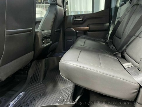 Used 2020 Chevrolet Silverado 1500 LT Trail Boss w/ Midnight Edition image 18