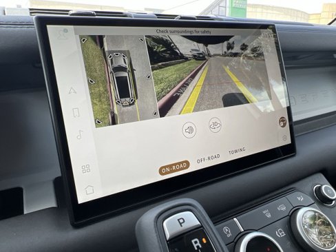 New 2025 Land Rover Defender 130 S image 30