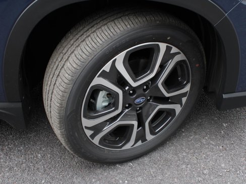 New 2025 Subaru Ascent Limited w/ Popular Package #1 image 14