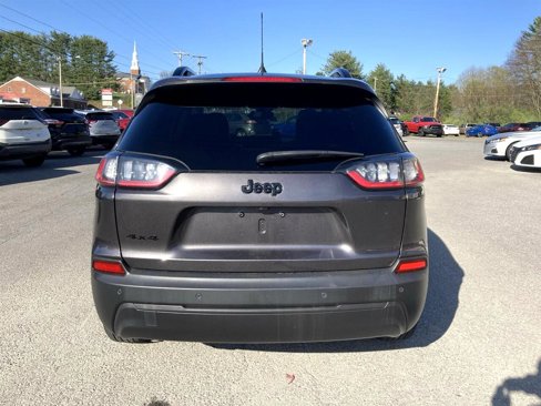 Used 2023 Jeep Cherokee Altitude Lux image 6