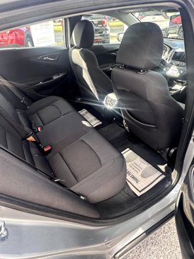 Used 2023 Chevrolet Malibu LT image 13