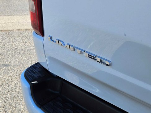 Used 2023 RAM 1500 Limited image 18