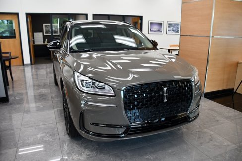 New 2025 Lincoln Corsair Reserve w/ Jet Appearance Package image 7