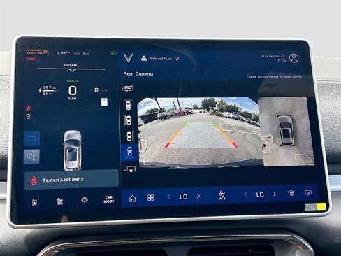 New 2025 VinFast VF 8 Plus image 14