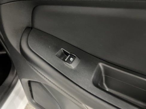 Used 2024 Ford Edge SEL image 55