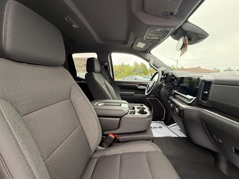 New 2026 Chevrolet Silverado 1500 LT image 13