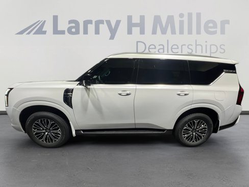 New 2026 Nissan Armada SL image 2