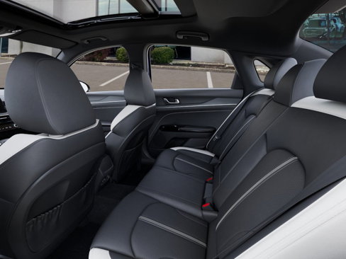New 2025 Kia K5 GT-Line image 18