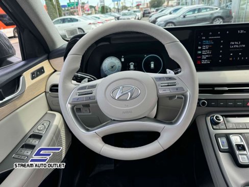 Used 2025 Hyundai Palisade Limited image 15