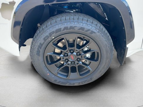 New 2026 Toyota Tundra SR5 image 10