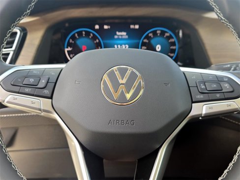 New 2026 Volkswagen Atlas SE image 11