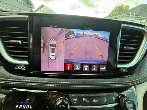 Used 2022 Chrysler Pacifica Limited image 19