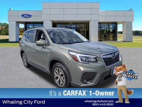 Used 2021 Subaru Forester Premium image 1