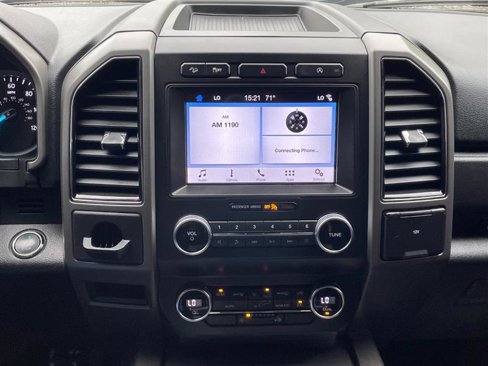 Used 2019 Ford Expedition Max XLT image 20