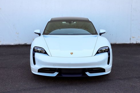 Used 2020 Porsche Taycan Turbo image 26