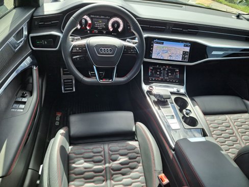 Used 2025 Audi RS 6 performance image 23