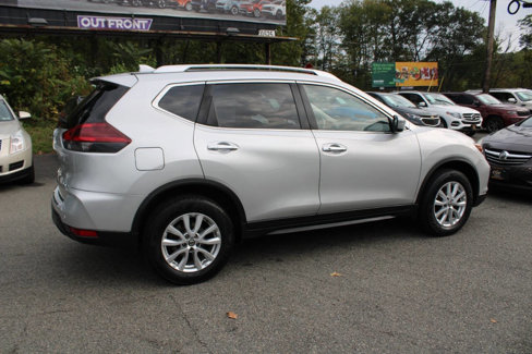 Used 2020 Nissan Rogue SV image 7