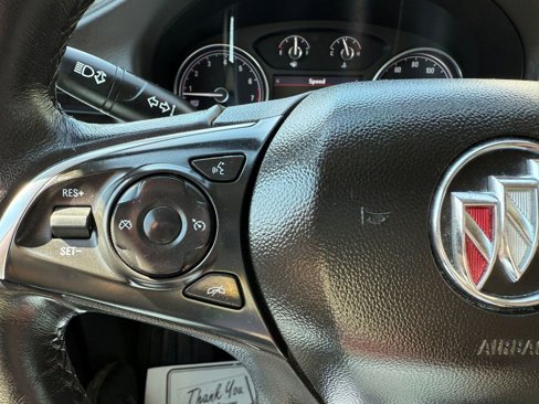 Used 2021 Buick Enclave Essence image 31