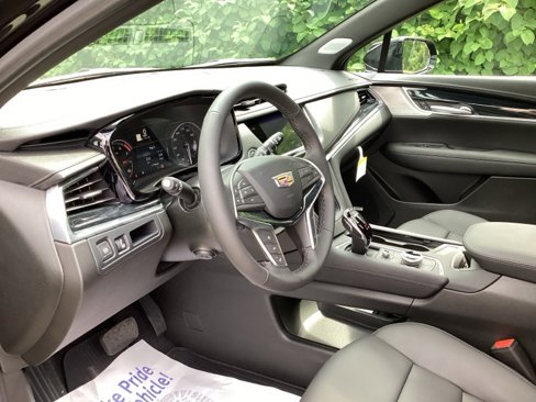New 2024 Cadillac XT5 Premium Luxury image 17