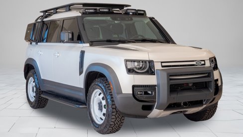 New 2024 Land Rover Defender 110 S image 1