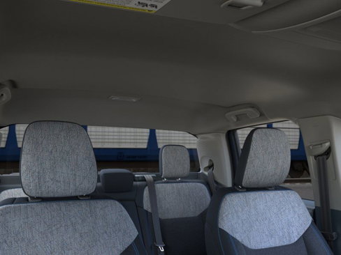 New 2025 Ford Maverick XLT image 25