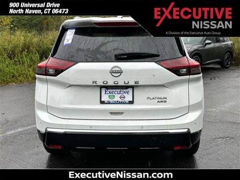 New 2026 Nissan Rogue Platinum w/ Platinum Premium Package image 3