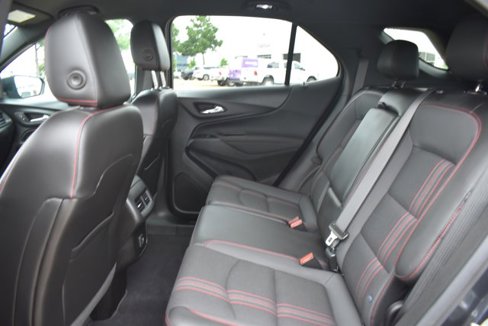 Used 2022 Chevrolet Equinox RS image 17
