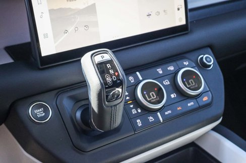 New 2025 Land Rover Defender 110 S image 19