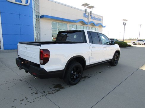 New 2026 Honda Ridgeline Black Edition image 5