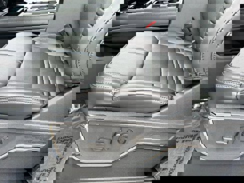 New 2025 Ford F250 Platinum image 26