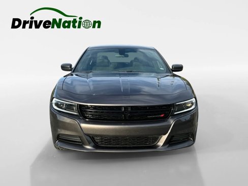 Used 2022 Dodge Charger SXT image 2
