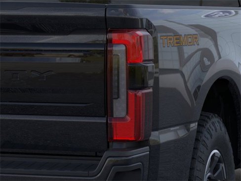 New 2026 Ford F250 4x4 Crew Cab Super Duty image 21