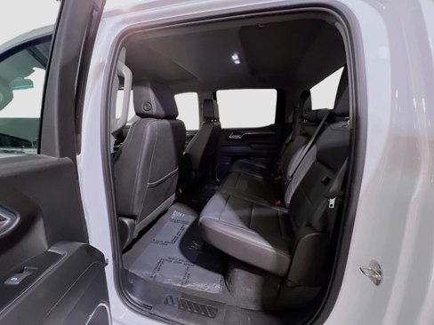 Used 2024 GMC Sierra 1500 SLT image 18