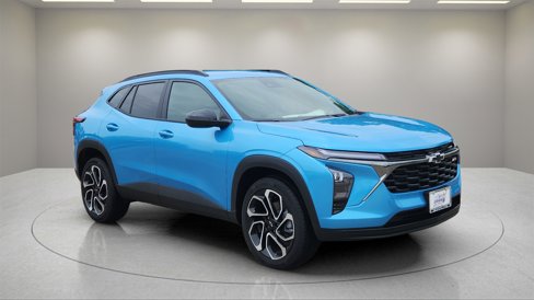 New 2025 Chevrolet Trax RS w/ Driver Confidence Package image 1