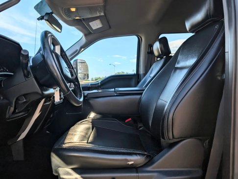 Used 2019 Ford F250 Lariat image 11