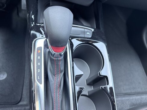 New 2026 Chevrolet Trax RS w/ Sunroof Package image 33