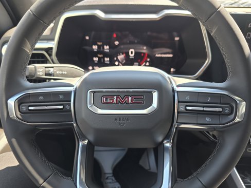 New 2025 GMC Canyon Elevation w/ Convenience Package image 18