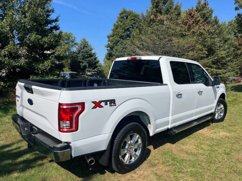 Used 2017 Ford F150 XLT w/ XTR Package image 11
