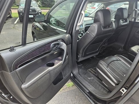 Used 2016 Buick Enclave Leather image 11