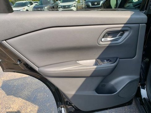 New 2026 Nissan Rogue SV image 18