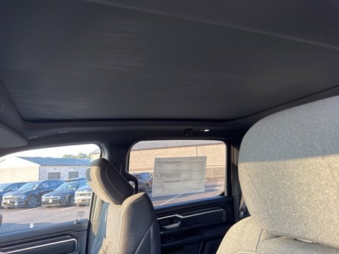 New 2026 RAM 1500 4x4 Crew Cab image 13