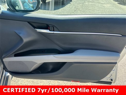 Used 2023 Toyota Camry LE image 8