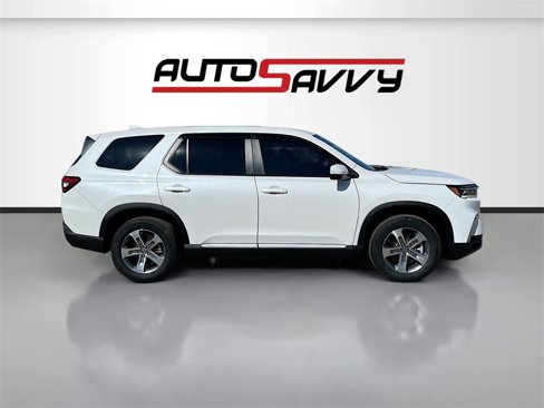 Used 2024 Honda Pilot EX-L image 8