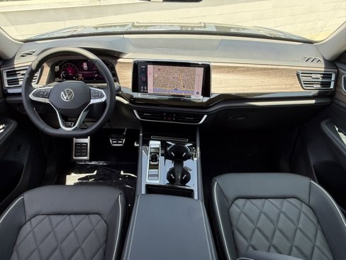 New 2025 Volkswagen Atlas SEL Premium R-Line image 21