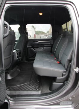 Used 2021 RAM 1500 Big Horn image 11