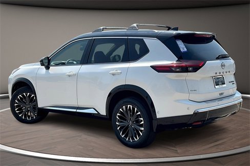 New 2026 Nissan Rogue Platinum w/ Platinum Premium Package image 3