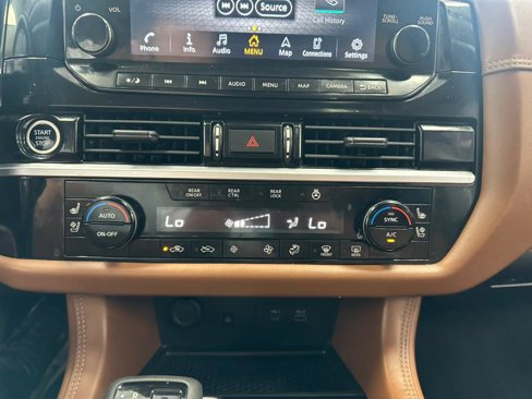 Used 2023 Nissan Pathfinder Platinum w/ Black Appearance Package image 57